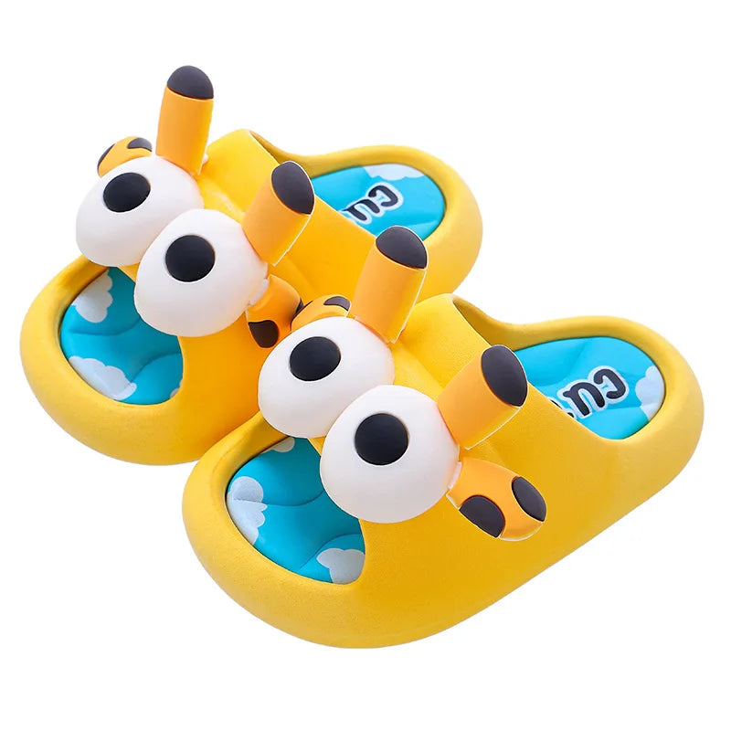 Chinelo Nuvem Girafa